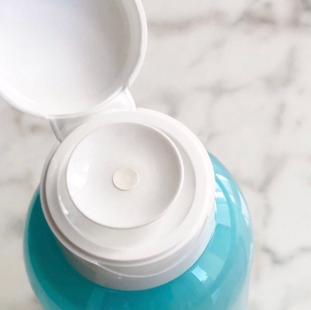 himekuma on LIPS 「洗顔で落としきれない古い角質や毛穴汚れをふき取り、肌の透明感を..」(2枚目)