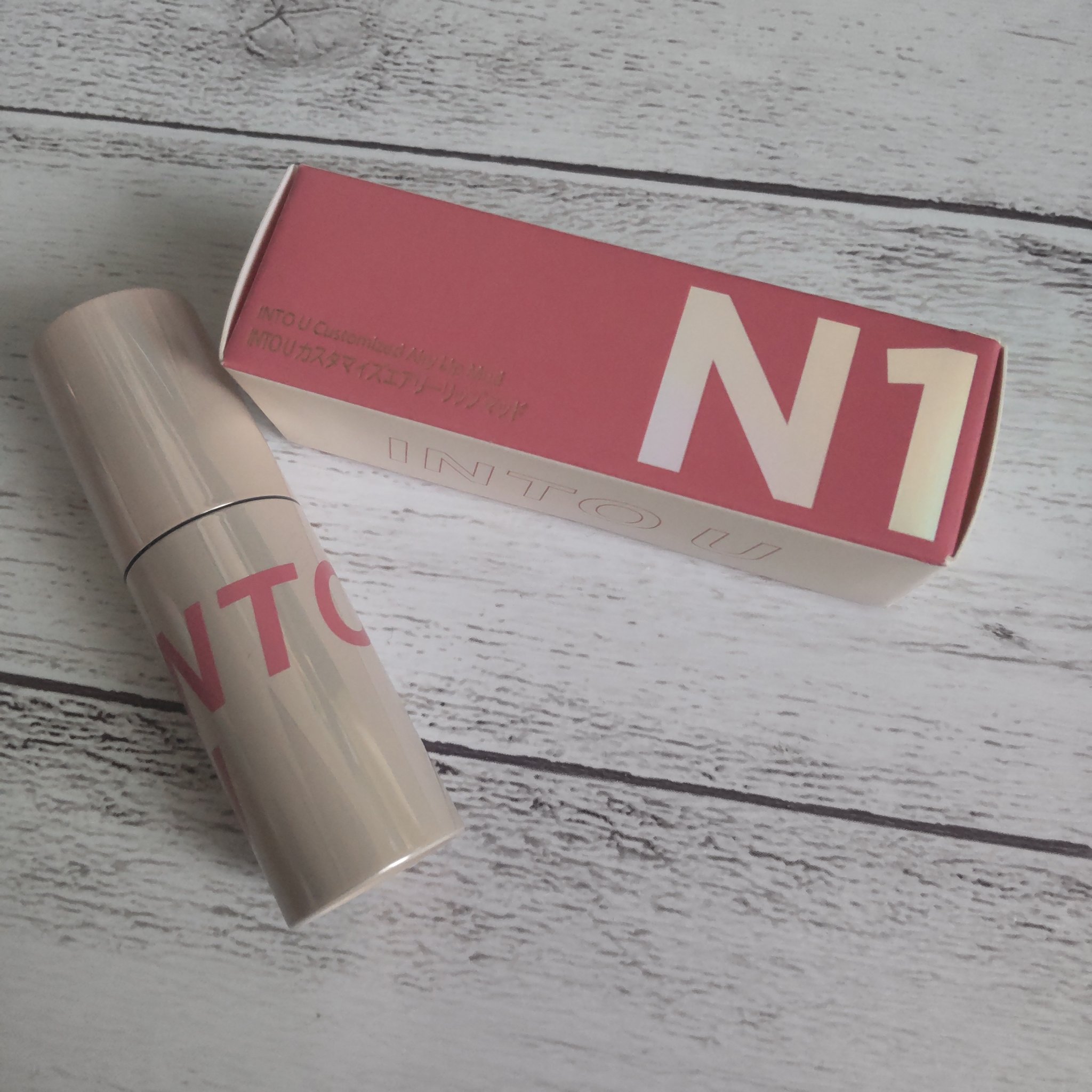 カスタマイズエアリーリップマッド C2 フレンチラズベリー/INTO U/口紅を使ったクチコミ（3枚目）