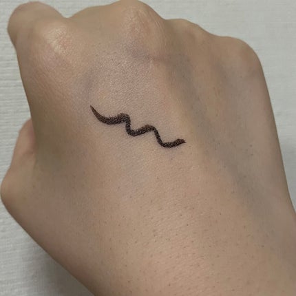 スキルレスライナー/LUMIURGLAS/リキッドアイライナーを使ったクチコミ(6枚目)