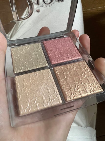ディオール バックステージ フェイス グロウ パレット/Dior/ハイライトを使ったクチコミ(2枚目)