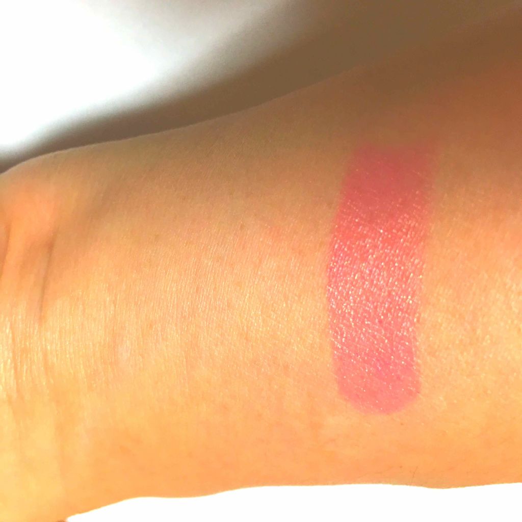 さっちゃん on LIPS 「いつもは赤系の口紅が多いのでピンク系が欲しいなって思い購入しま..」(2枚目)