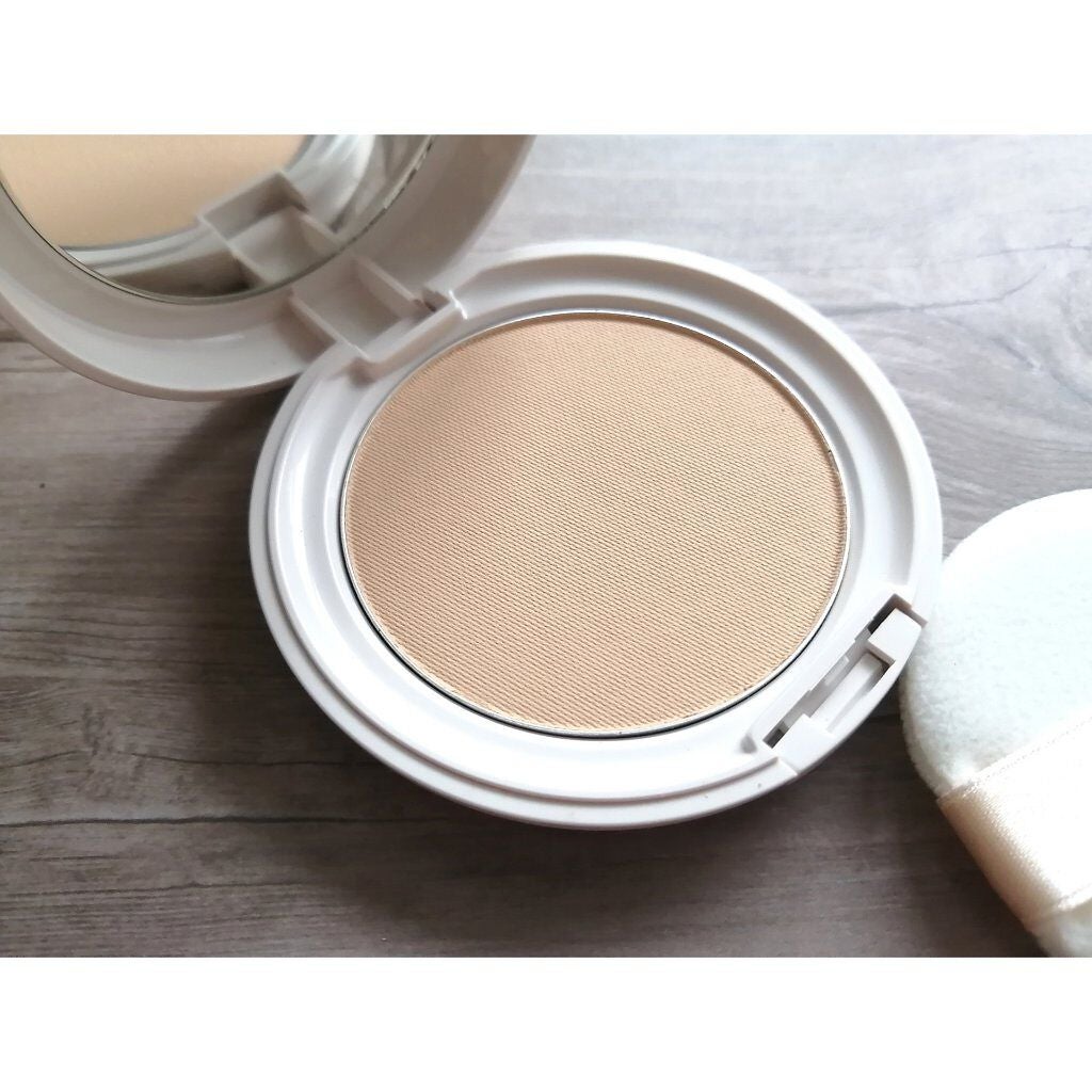 エッセンスパウダー /セラフォア/プレストパウダーを使ったクチコミ(2枚目)