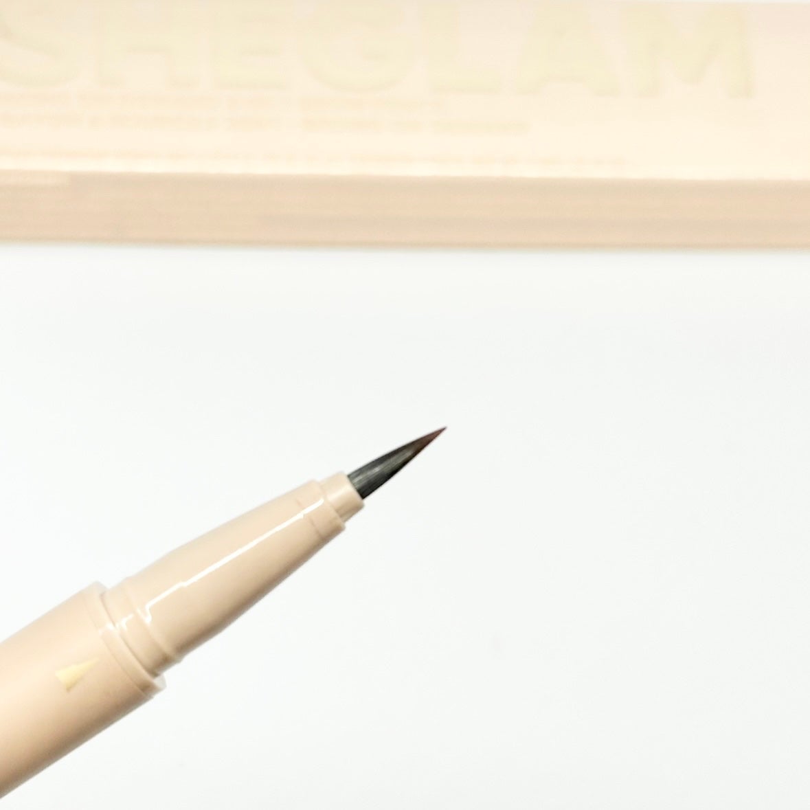 ブロウオンデマンド 2IN1ブロウペンシル/SHEGLAM/アイブロウペンシルを使ったクチコミ(3枚目)