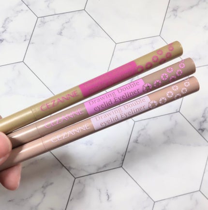 描くふたえアイライナー/CEZANNE/リキッドアイライナーを使ったクチコミ(2枚目)