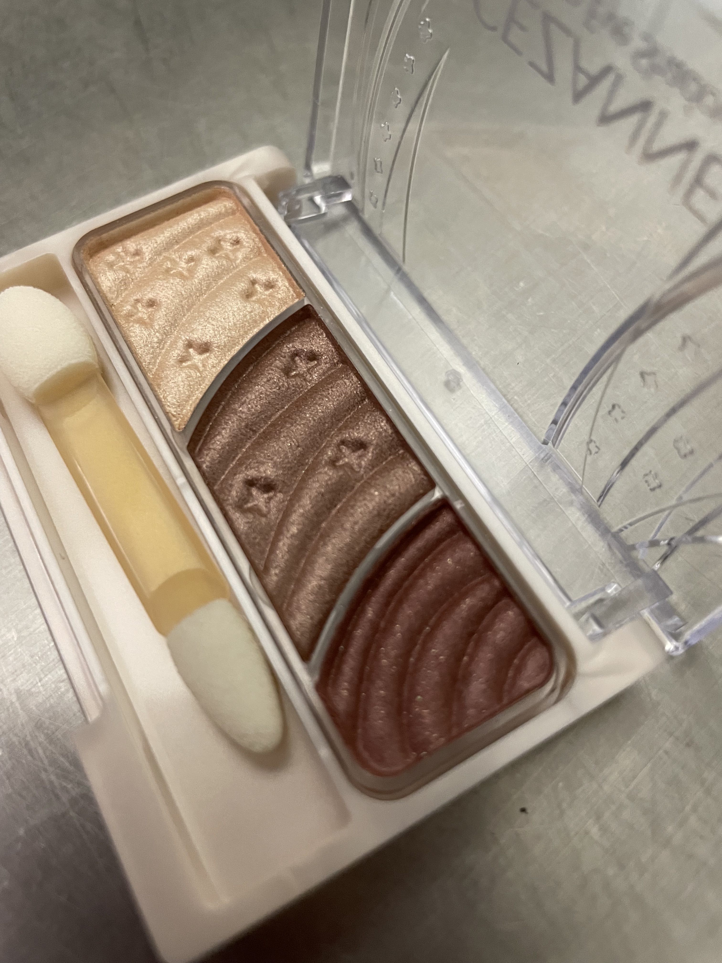 トーンアップアイシャドウ 07 レッドブラウン/CEZANNE/アイシャドウパレットを使ったクチコミ（3枚目）