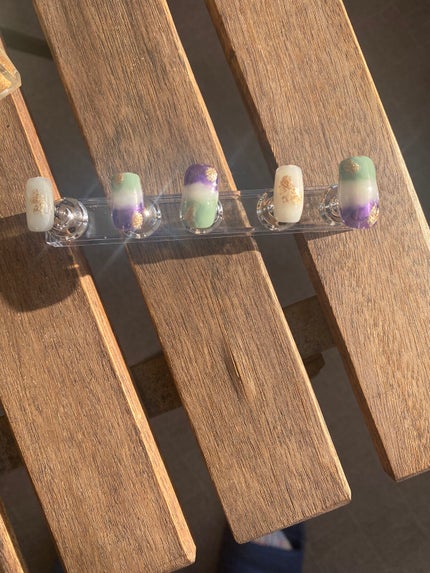 カラフルネイルズ/キャンメイク/マニキュアを使ったクチコミ(4枚目)