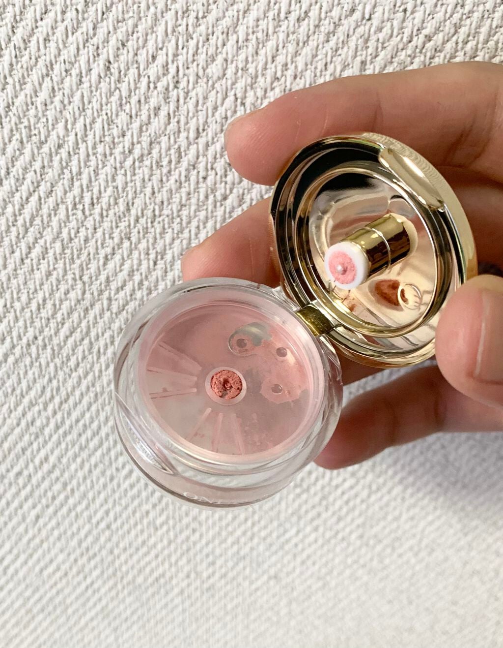 ミネラルピグメント/ONLY MINERALS/単色アイシャドウを使ったクチコミ(2枚目)