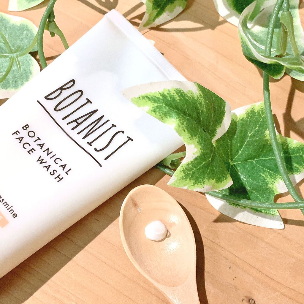 ボタニカルフェイスウォッシュ デューイーモイスチャー/BOTANIST/洗顔フォームを使ったクチコミ（2枚目）