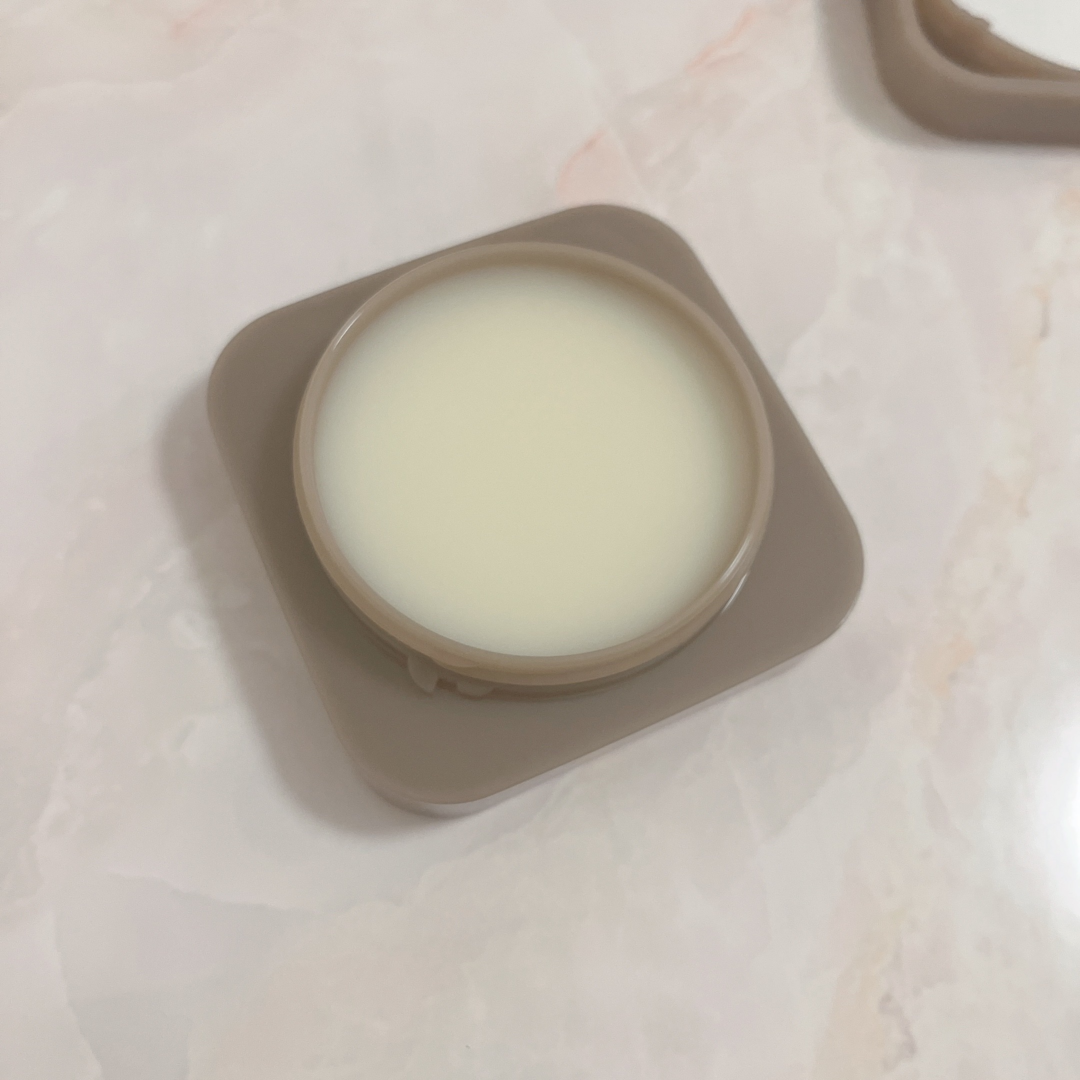 プロフェッショナル スタイリング グロウリッチ バーム /ラ・カスタ　プロフェッショナル/ヘアバームを使ったクチコミ（3枚目）