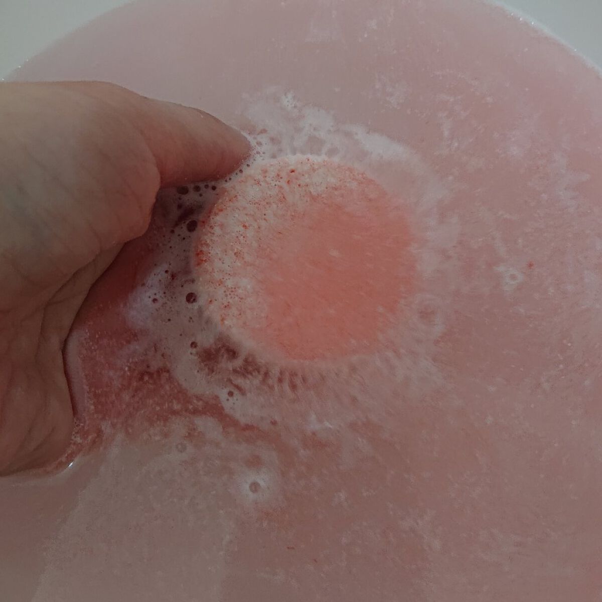 クナイプ スパークリングタブレット サクラの香り 50gx1錠/クナイプ/炭酸系入浴剤を使ったクチコミ（2枚目）