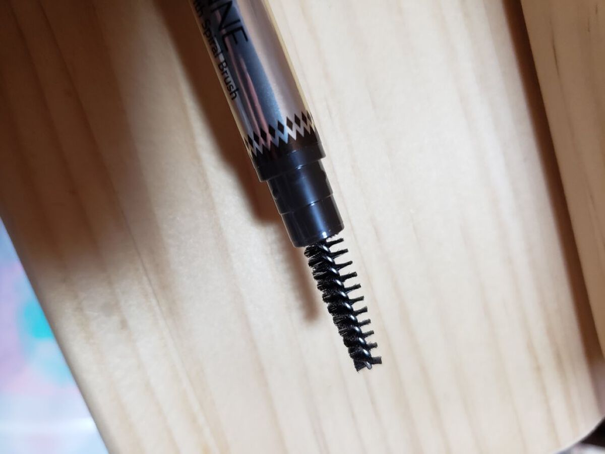 ブラシ付きアイブロウ繰り出し/CEZANNE/アイブロウペンシルを使ったクチコミ(4枚目)