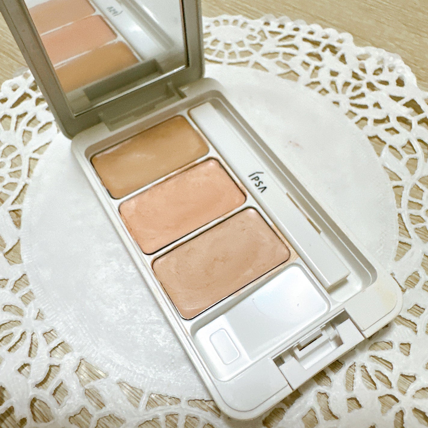 クリエイティブコンシーラーe/IPSA/パレットコンシーラーを使ったクチコミ(4枚目)