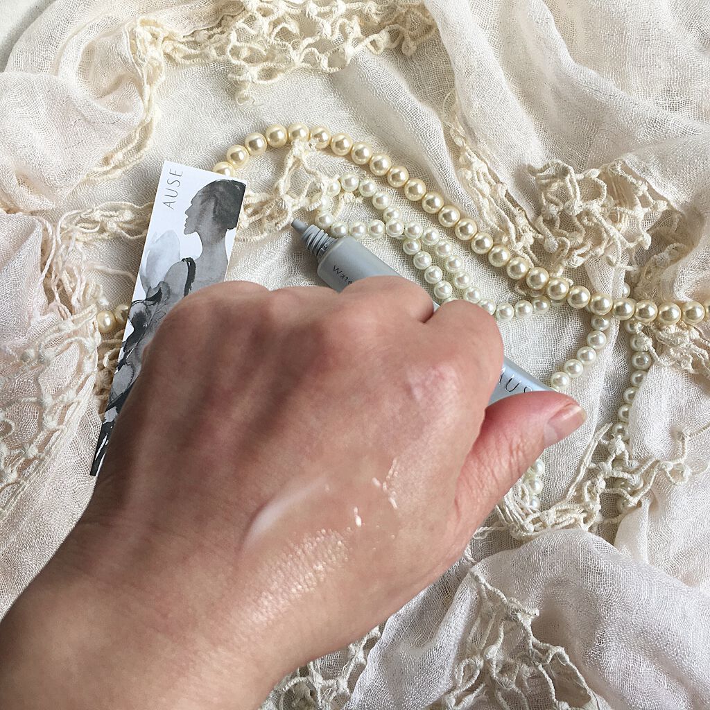 梅ちゃんアラフィフツヤ肌オタク on LIPS 「𓅪𓂃𓈒𓏸ハリウッド化粧品の「AUSE与えるライン1点+メイち..」(4枚目)