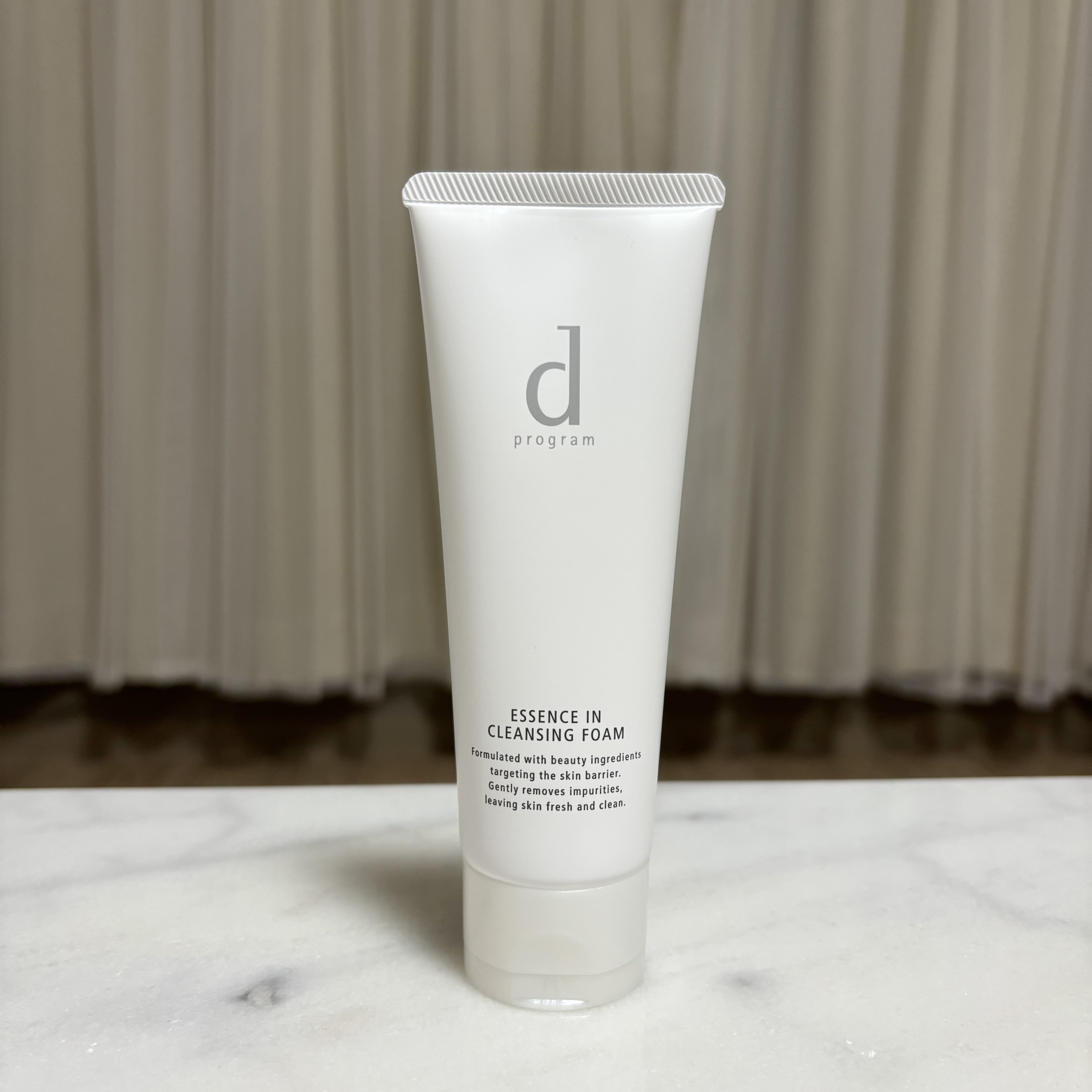 エッセンスイン クレンジングフォーム/d プログラム/洗顔フォームを使ったクチコミ（1枚目）