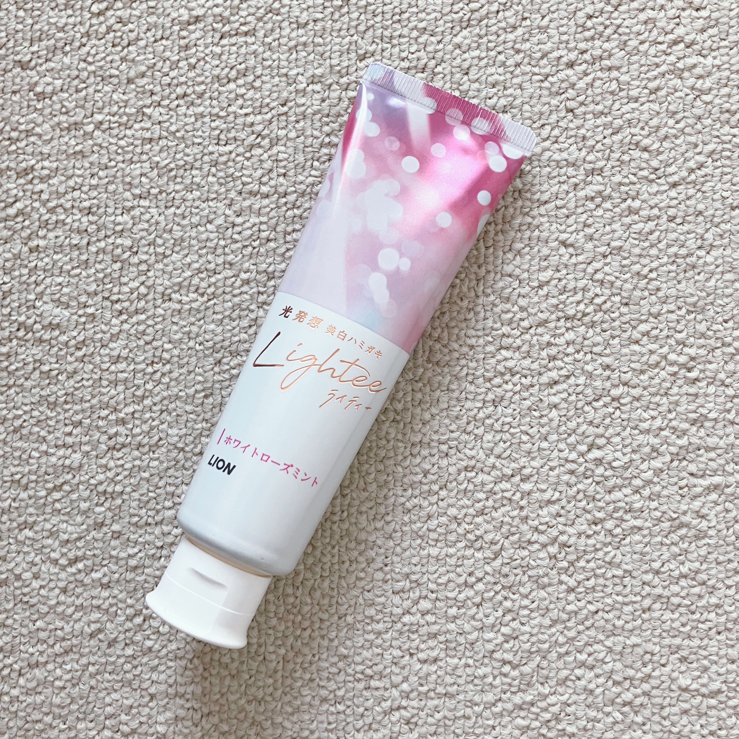 Lighteeハミガキ  ホワイトローズミント 100g/ライオン/歯磨き粉を使ったクチコミ（2枚目）