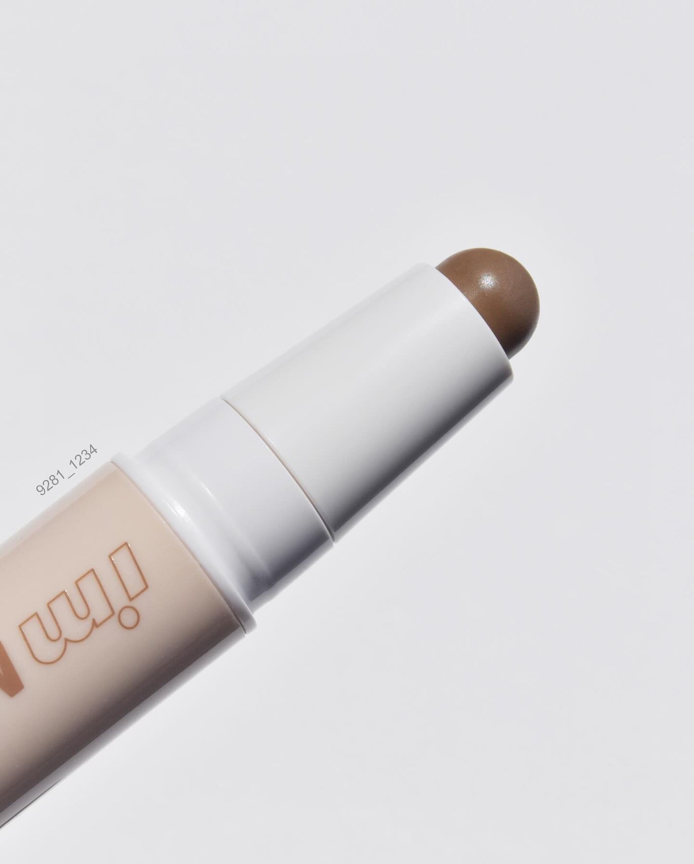 アイムマルチスティック デュアル/i’m meme/シェーディングを使ったクチコミ(2枚目)