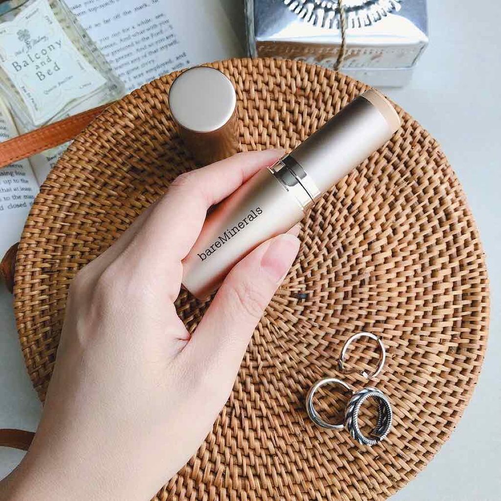 CR ハイドレイティング ファンデーション スティック/bareMinerals/その他ファンデーションを使ったクチコミ（3枚目）