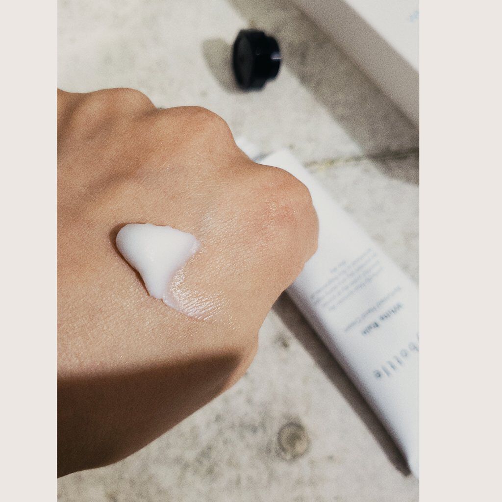 ホワイトレイン パフュームハンドクリーム/skybottle/ハンドクリームを使ったクチコミ(2枚目)