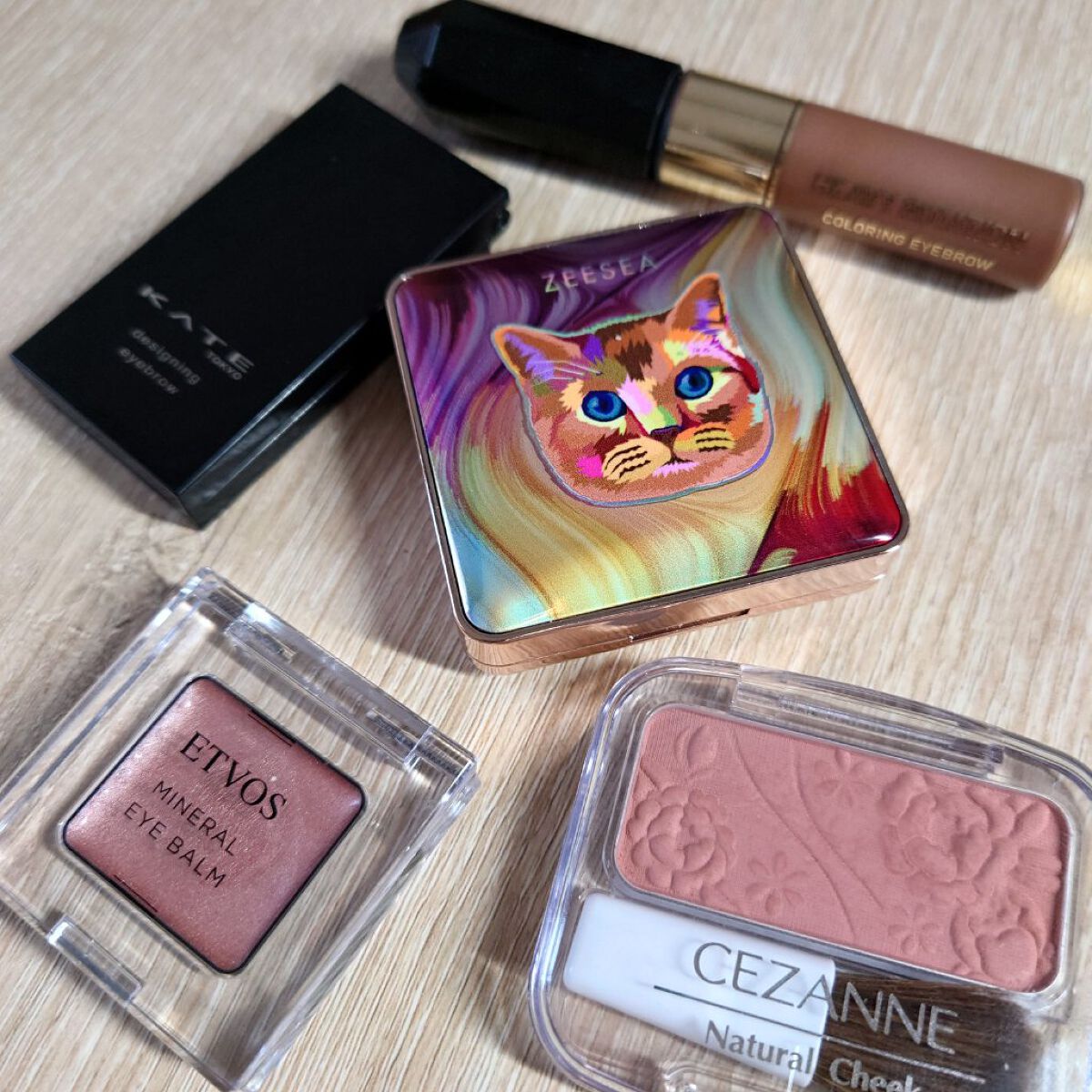 ミネラルアイバーム/エトヴォス/ジェル・クリームアイシャドウを使ったクチコミ（1枚目）