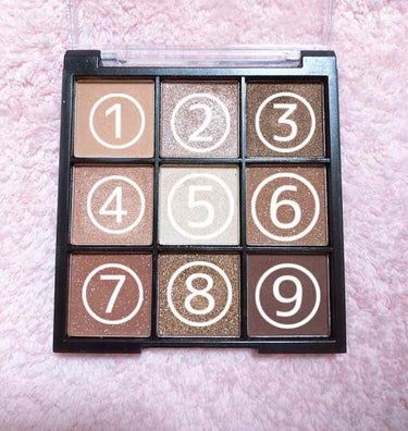 UR GLAM　BLOOMING EYE COLOR PALETTE/U R GLAM/パウダーアイシャドウを使ったクチコミ（2枚目）