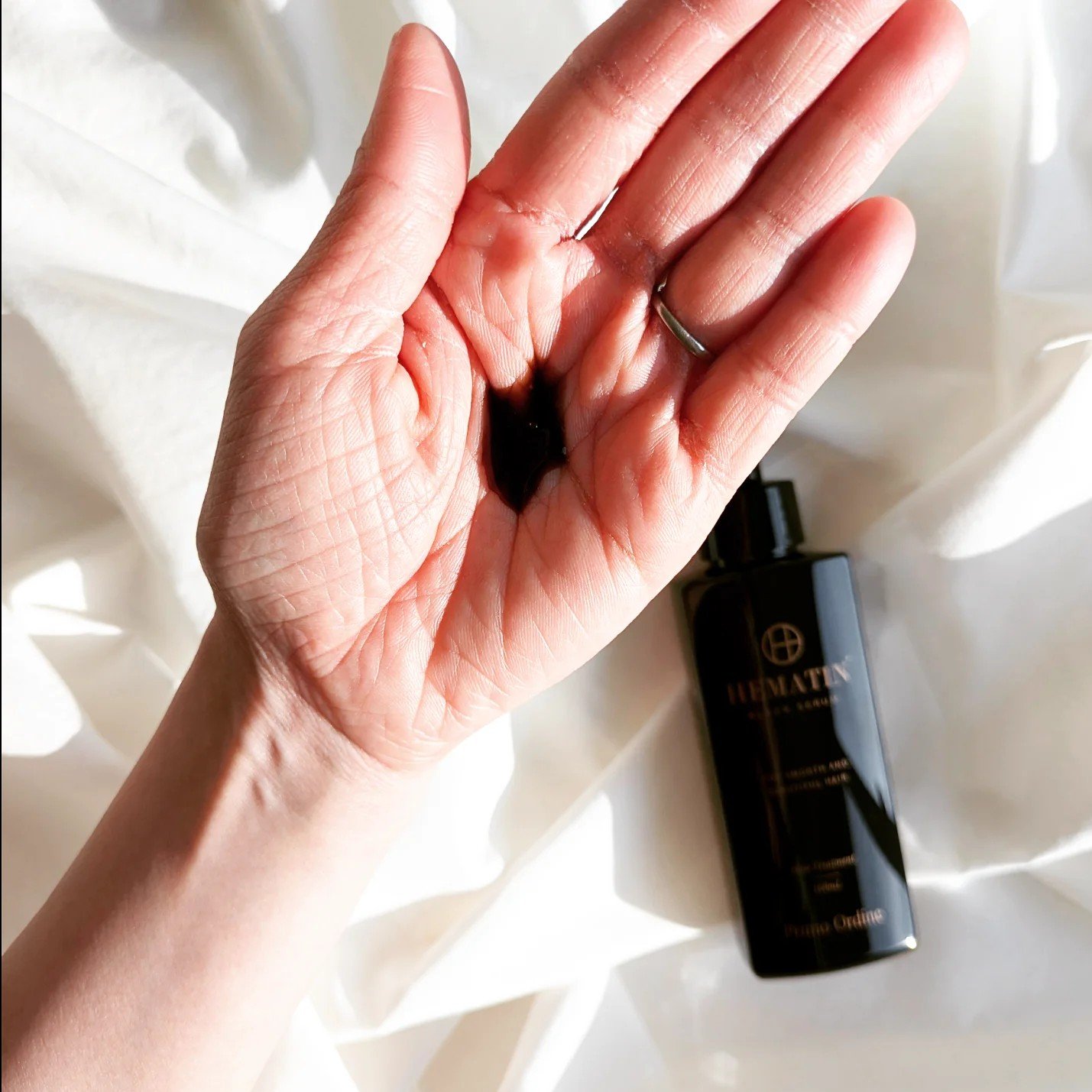 ブラックセラム/プリモディーネ/洗い流すヘアトリートメントを使ったクチコミ（2枚目）