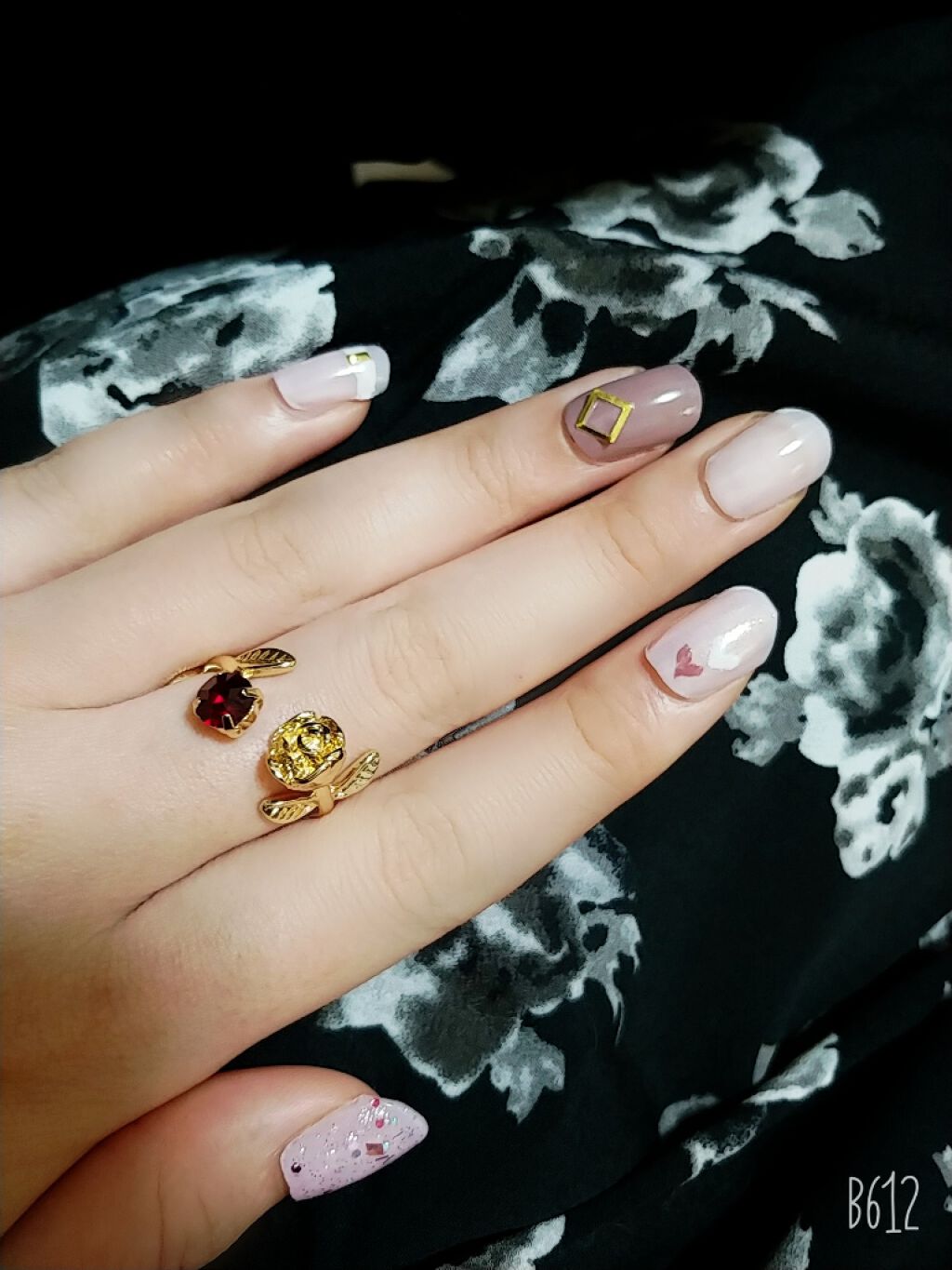 ネイル接着両面テープ/DAISO/ネイル用品を使ったクチコミ（2枚目）