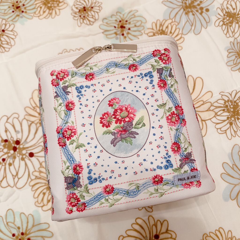 セッティング パウダー/PAUL & JOE BEAUTE/プレストパウダーを使ったクチコミ（2枚目）