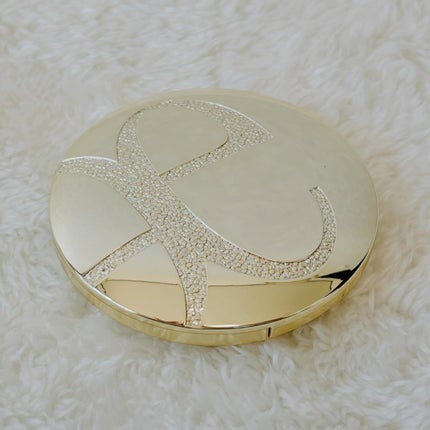 ラ プードル オートニュアンス/Elégance/プレストパウダーを使ったクチコミ(4枚目)