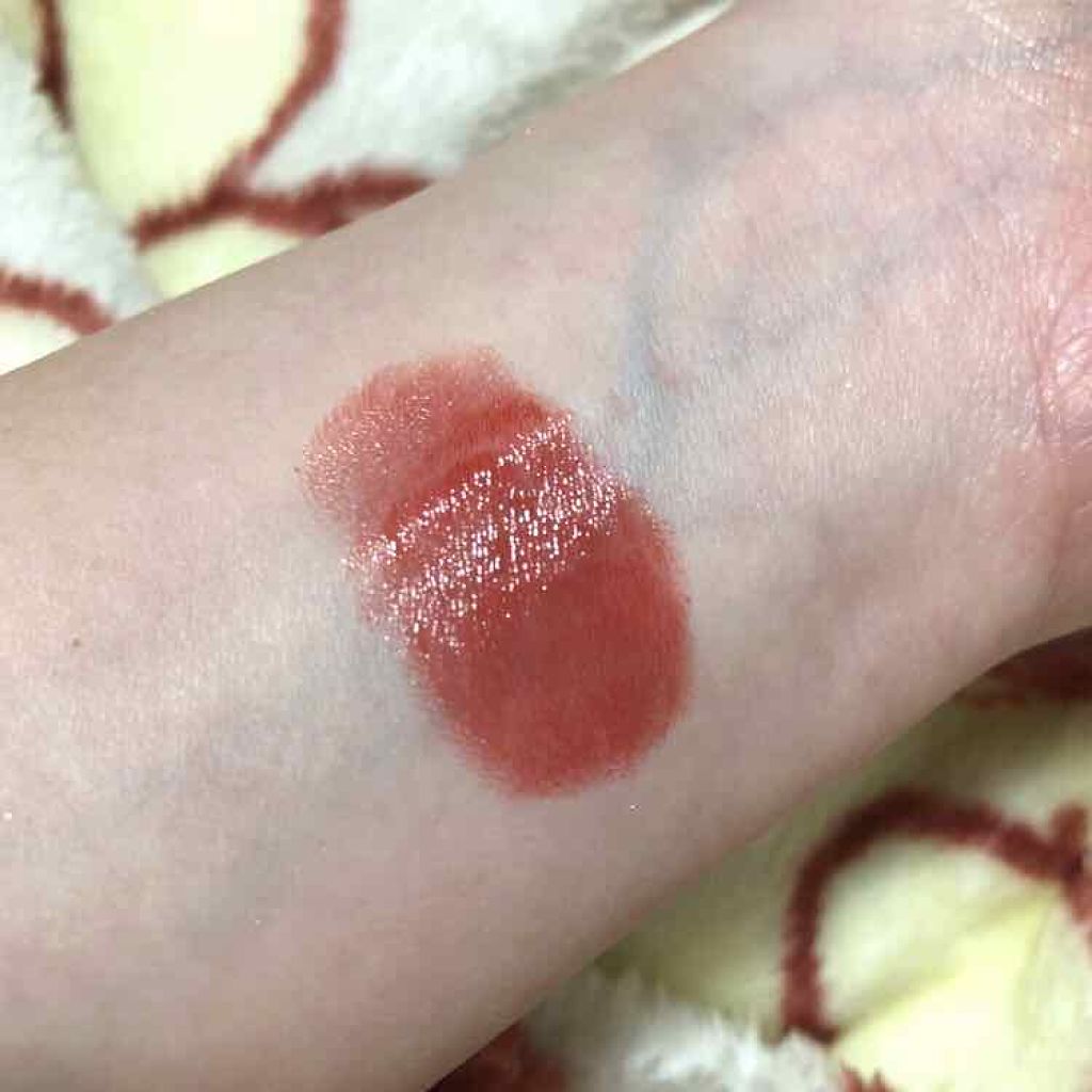 ルージュ ヴォリュプテ シャイン/YVES SAINT LAURENT BEAUTE/口紅を使ったクチコミ(2枚目)