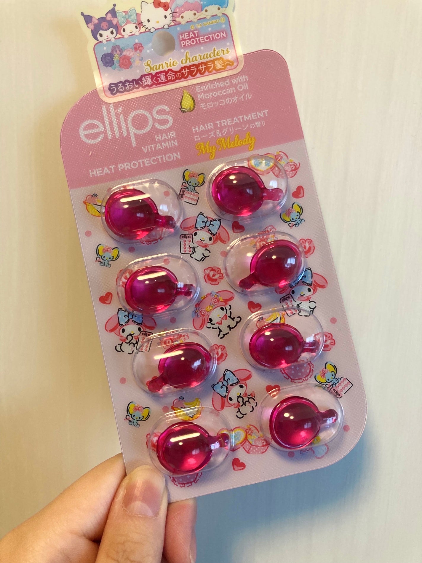 【サンリオ限定デザイン】ellips(エリップス)ヘアオイル シートタイプ8粒 (ピンク/ローズ&グリーンの香り)マイメロ/ellips/ヘアオイルを使ったクチコミ(1枚目)