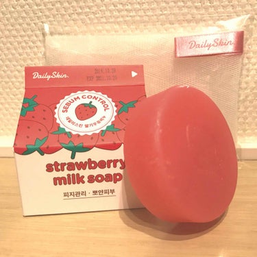 Daily Skin strawberry milk soapのクチコミ「✎︎＿＿＿＿＿＿＿＿＿＿＿＿

商品名：Strawberry Milk Soap

ブランド名.....」（1枚目）