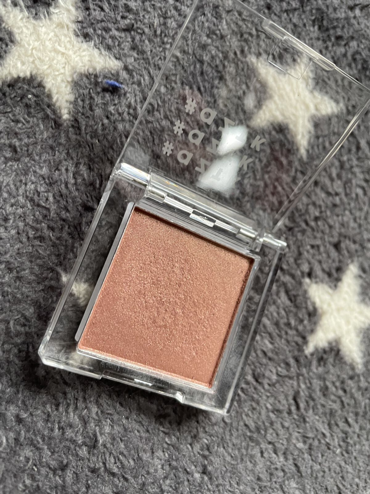 シングルアイシャドウ 12 ビジョンピンク/aZTK/単色アイシャドウを使ったクチコミ（2枚目）