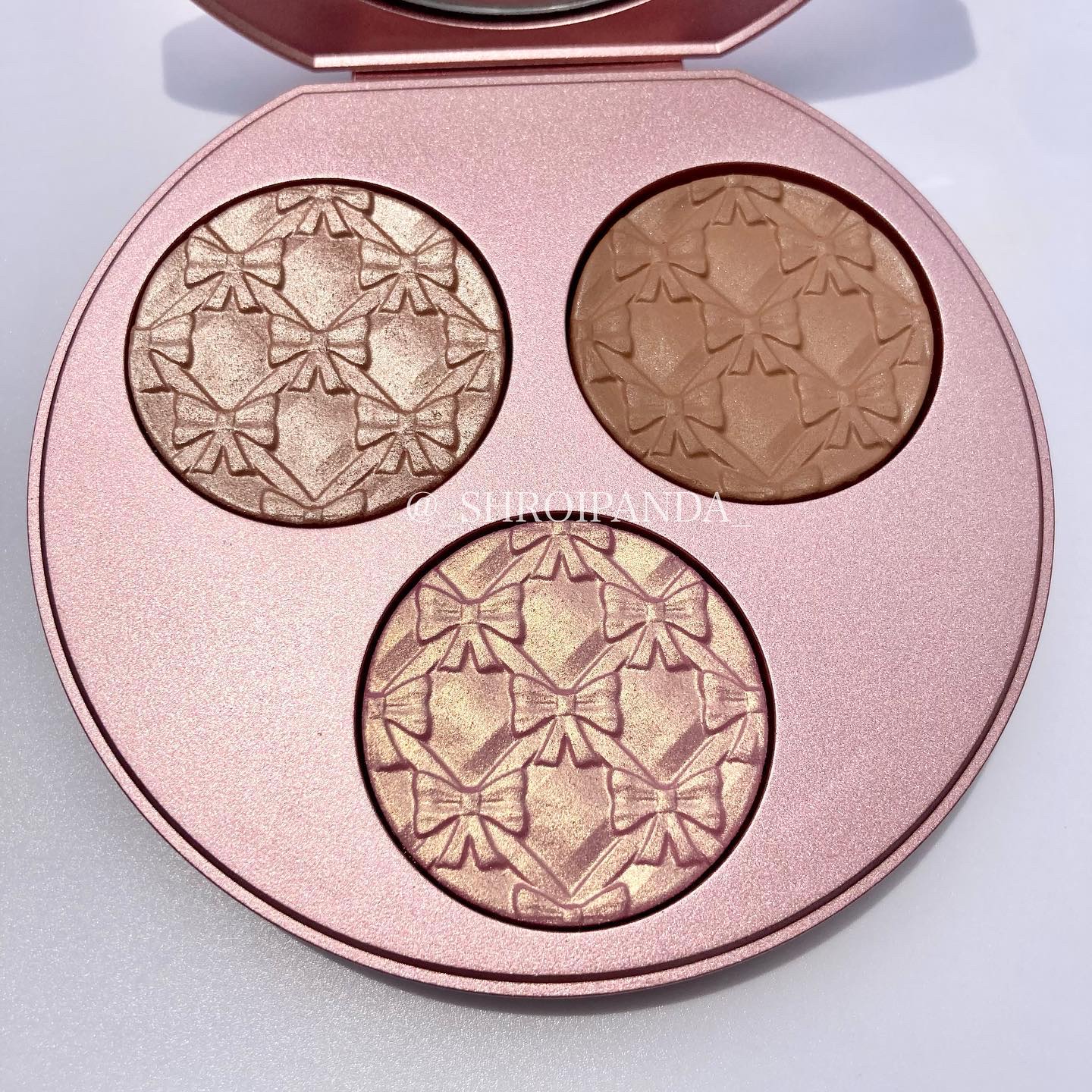 エファベセンス エクストラ ディメンション フェイス コンパクト/M・A・C/パウダーチークを使ったクチコミ（3枚目）