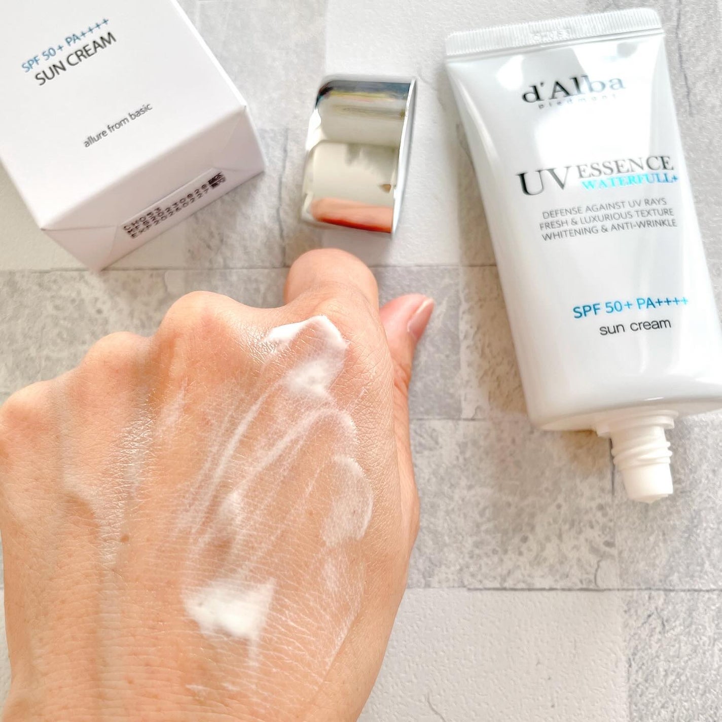 ダルバ ウォータフル エッセンス サンクリーム/ダルバ/日焼け止めクリームを使ったクチコミ(3枚目)