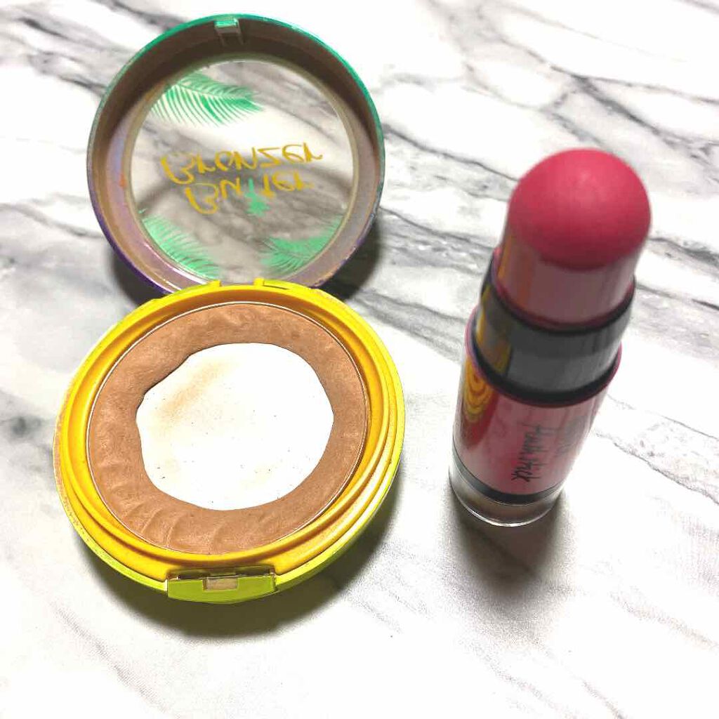 マスターフラッシュ スティック/MAYBELLINE NEW YORK/ジェル・クリームチークを使ったクチコミ（1枚目）