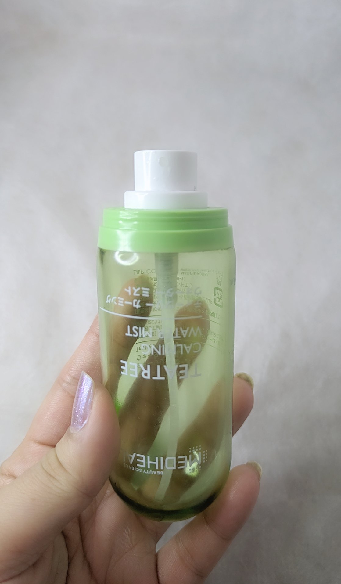 ティーツリーカーミングウォーターミスト/MEDIHEAL/ミスト状化粧水を使ったクチコミ（2枚目）