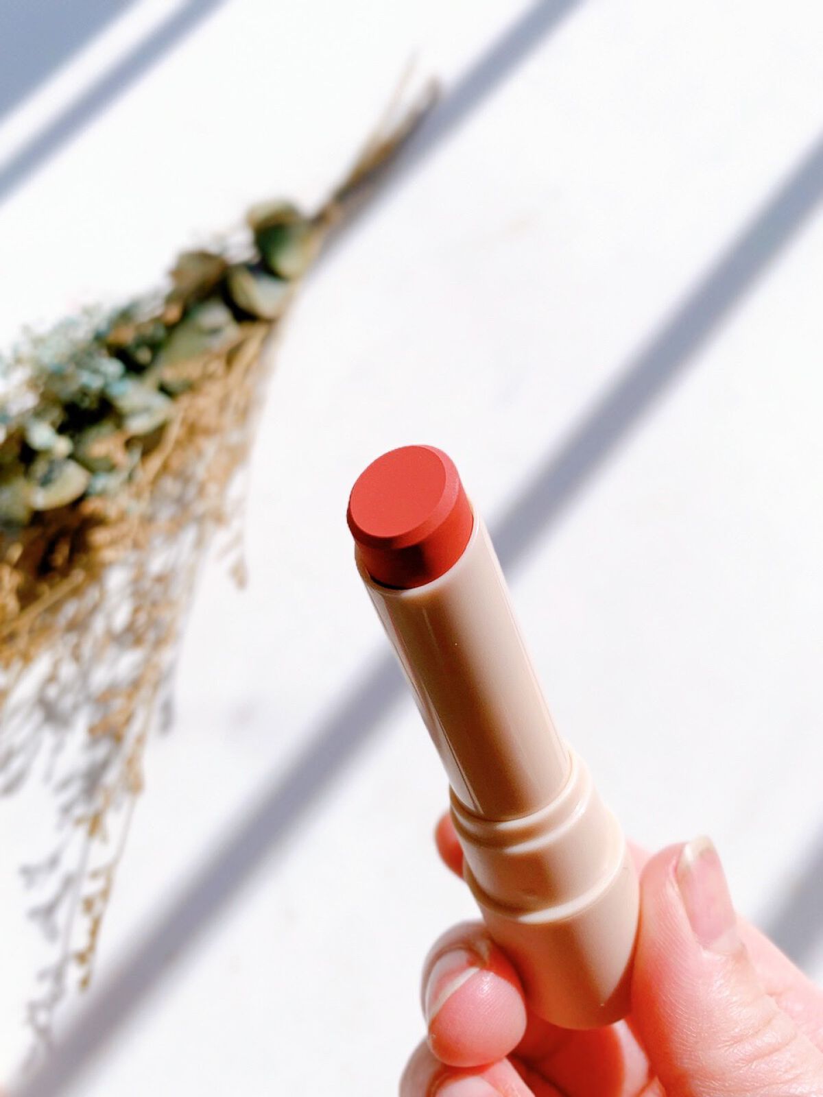 ベールレイヤーマットリップ 05 ピンクチーノ/Neker /口紅を使ったクチコミ（2枚目）