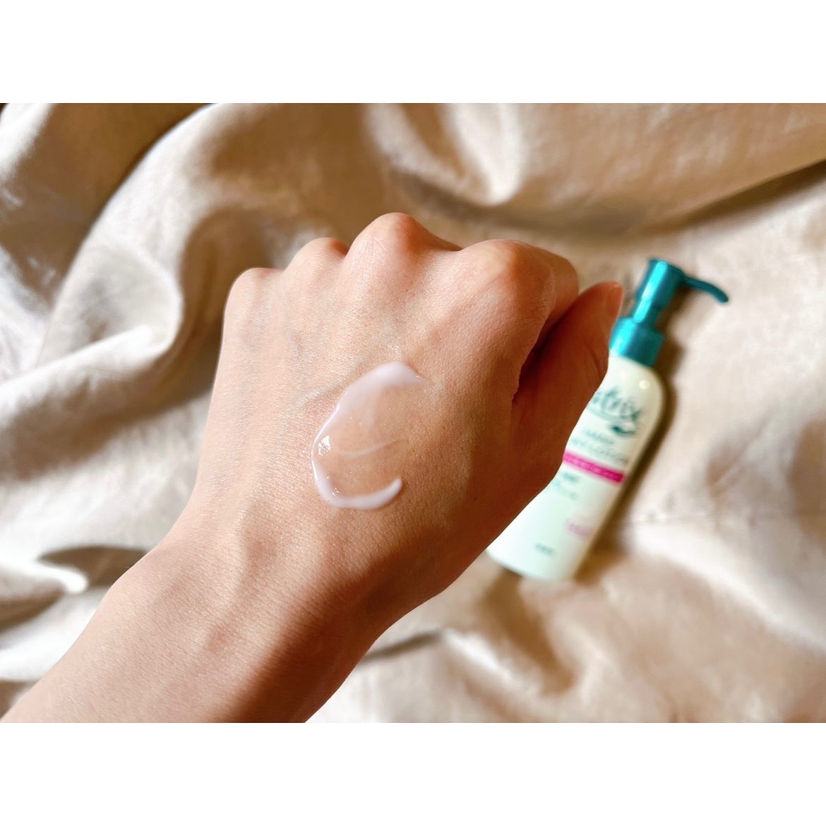 ハンドミルキーローション/アトリックス/ハンドクリームを使ったクチコミ（3枚目）