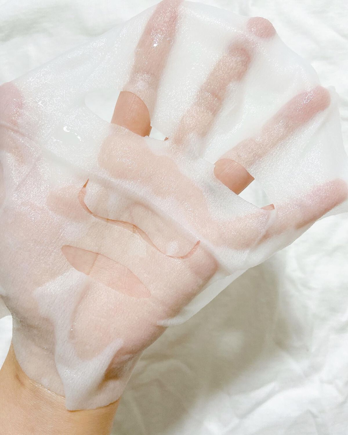 ルルルンプレシャス RED(モイスト)【旧】/ルルルン/シートマスク・パックを使ったクチコミ(4枚目)