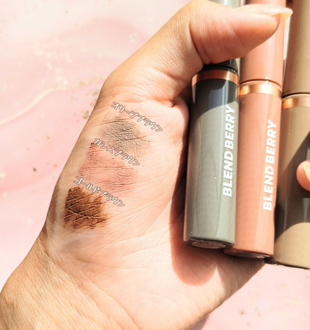 ニュアンスオン3Dアイブロウマスカラ/BLEND BERRY/眉マスカラを使ったクチコミ(4枚目)