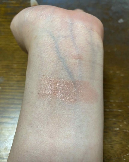 ボーム エサンシエル/CHANEL/スティックハイライトを使ったクチコミ(4枚目)