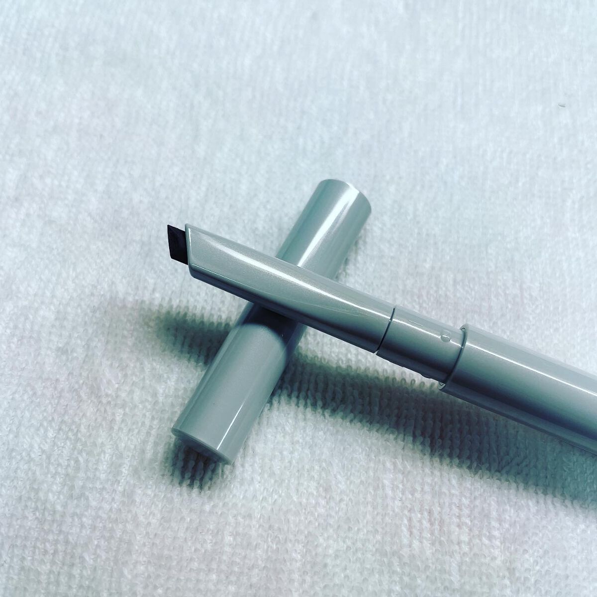 ビアード&アイブロウ ペンシル/マニフィーク/アイブロウペンシルを使ったクチコミ(2枚目)