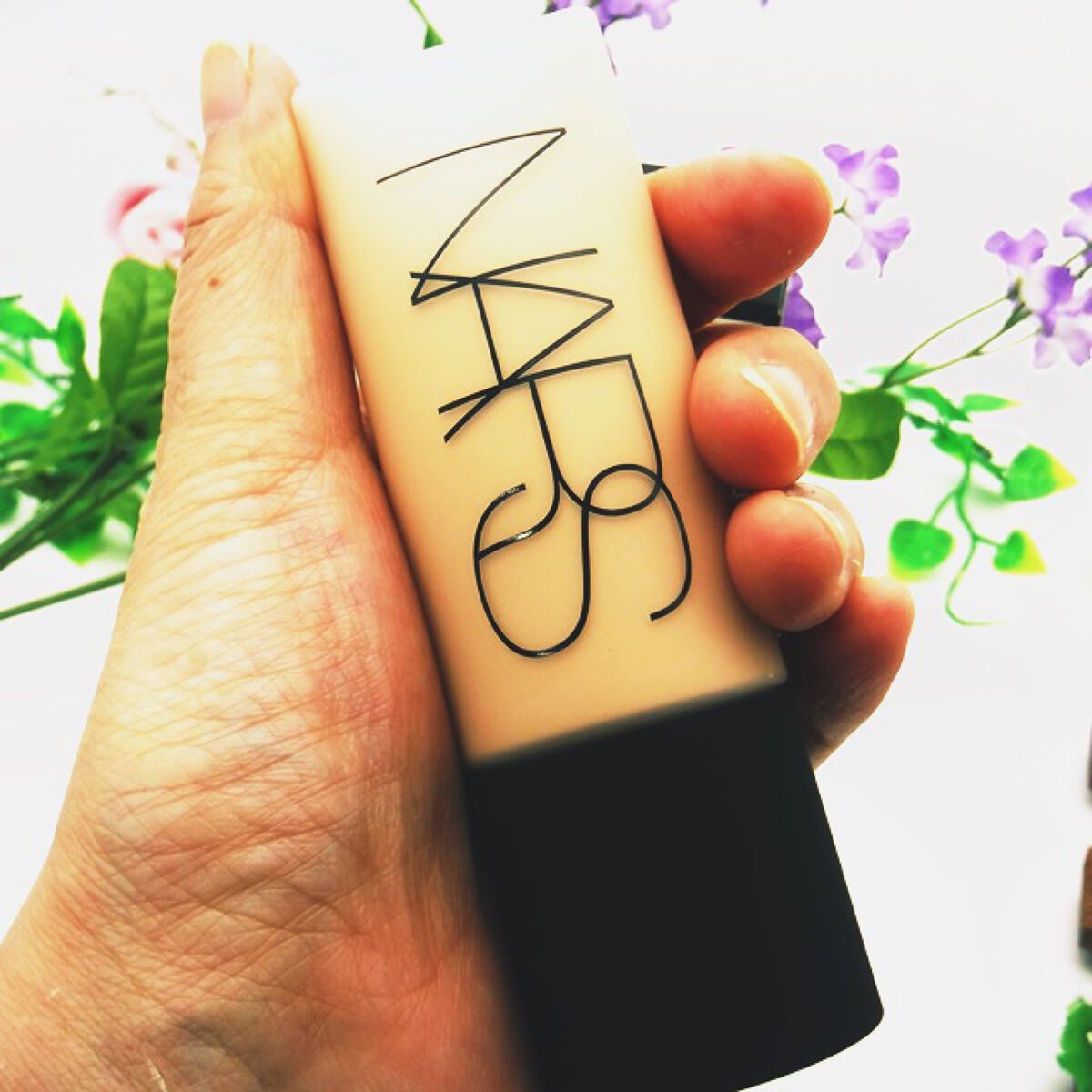 ソフトマットコンプリート ファンデーション/NARS/リキッドファンデーションを使ったクチコミ（2枚目）