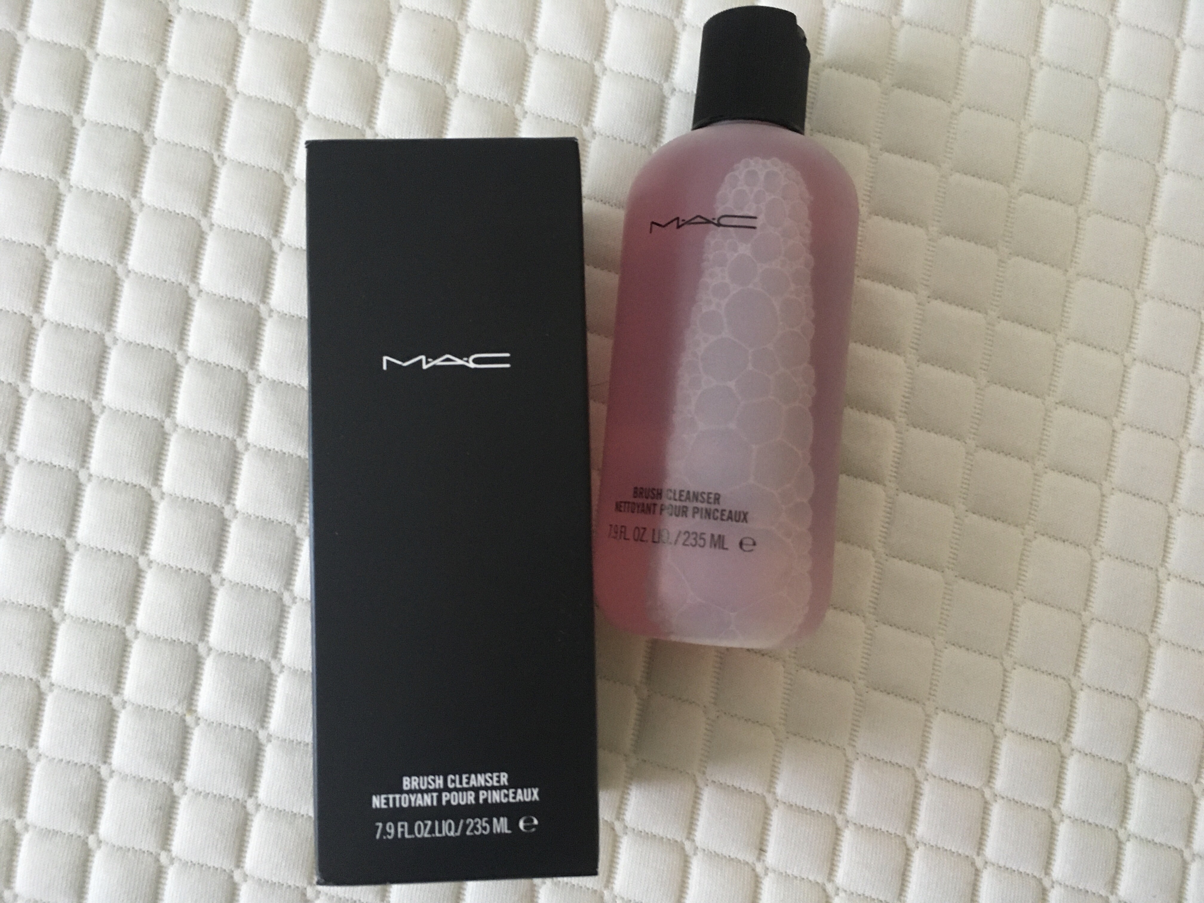 ブラシ クレンザー/M・A・C/その他化粧小物を使ったクチコミ（1枚目）