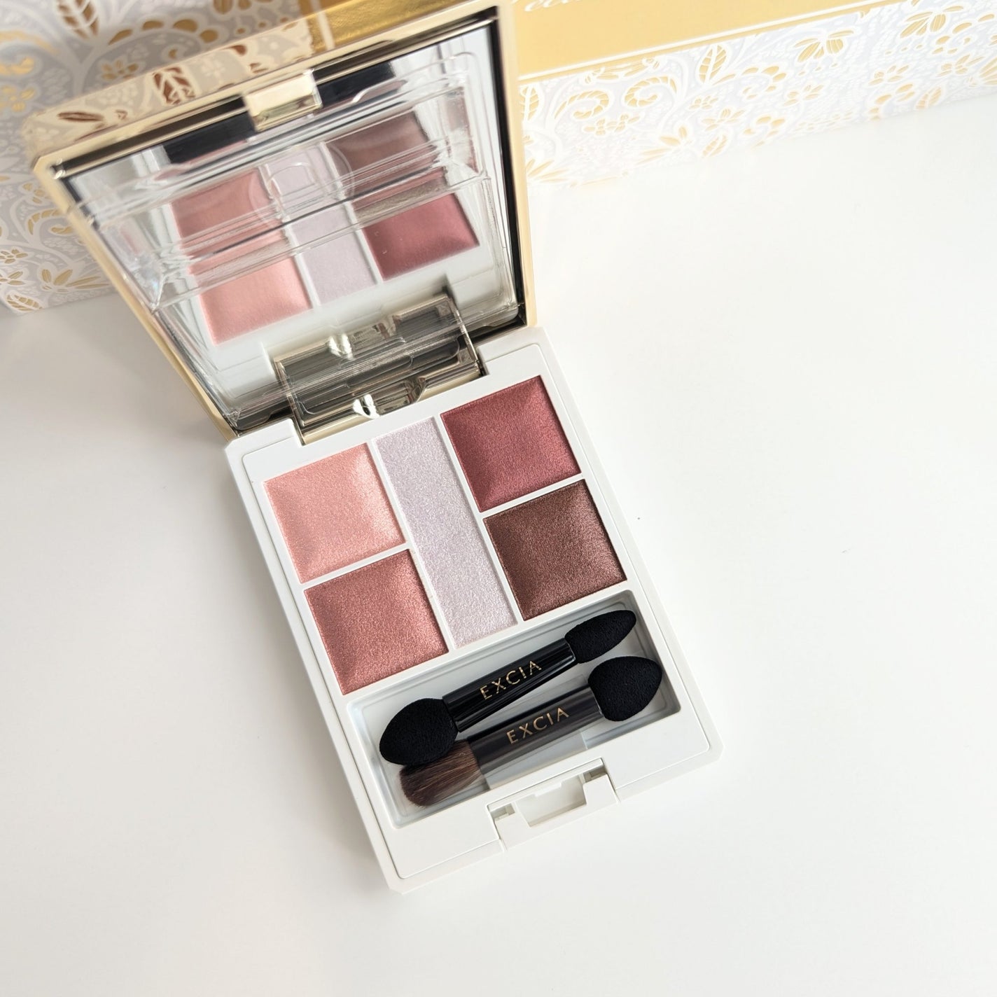 エクシア コフレ エクラタン ドゥ ボーテ/ALBION/メイクアップキットを使ったクチコミ(2枚目)