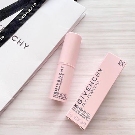 スキン PFCT UV スティック/GIVENCHY/日焼け止めスティックを使ったクチコミ(2枚目)
