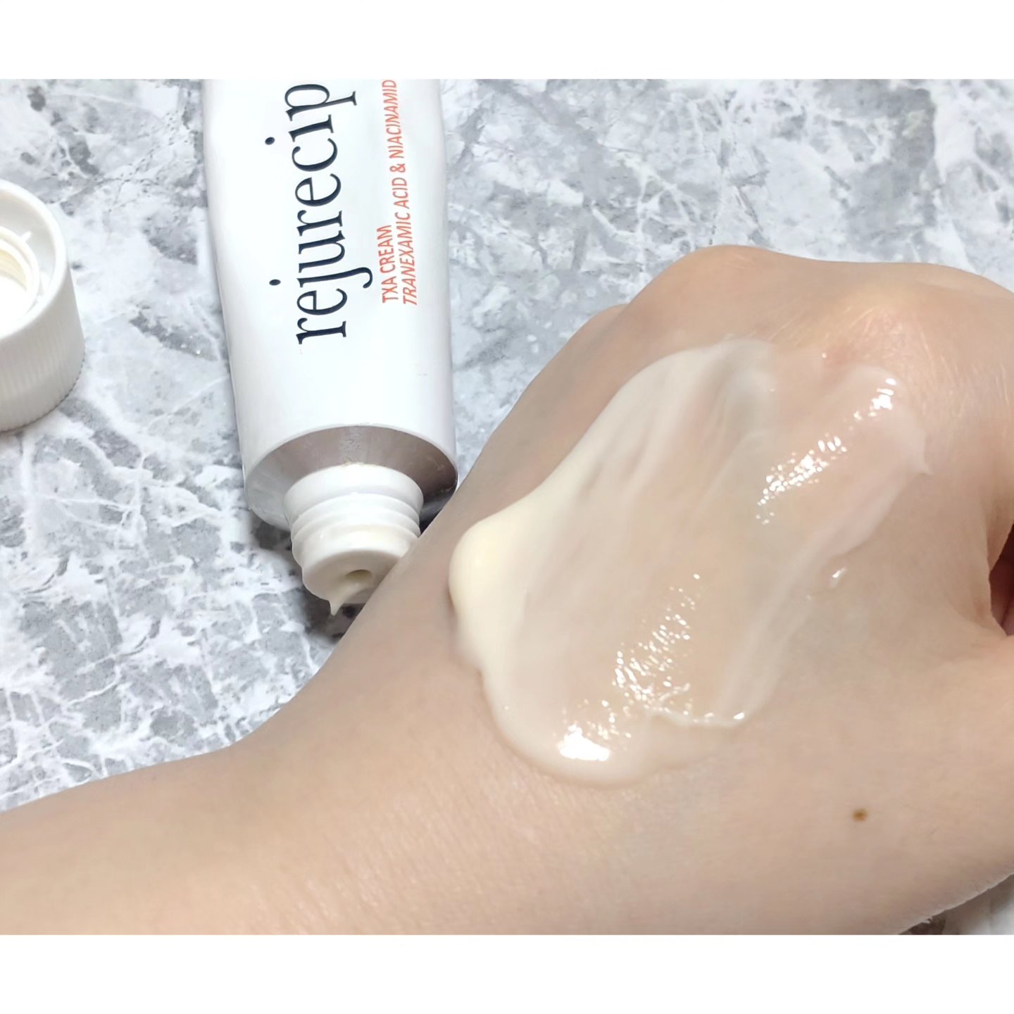 PESTLO グルタチオンTXAクリームのクチコミ「#購入品レビュー
#PESTLO  #ペスロ
⭐グルタチオンTXAクリーム⭐
乳液よりの柔らか.....」（2枚目）