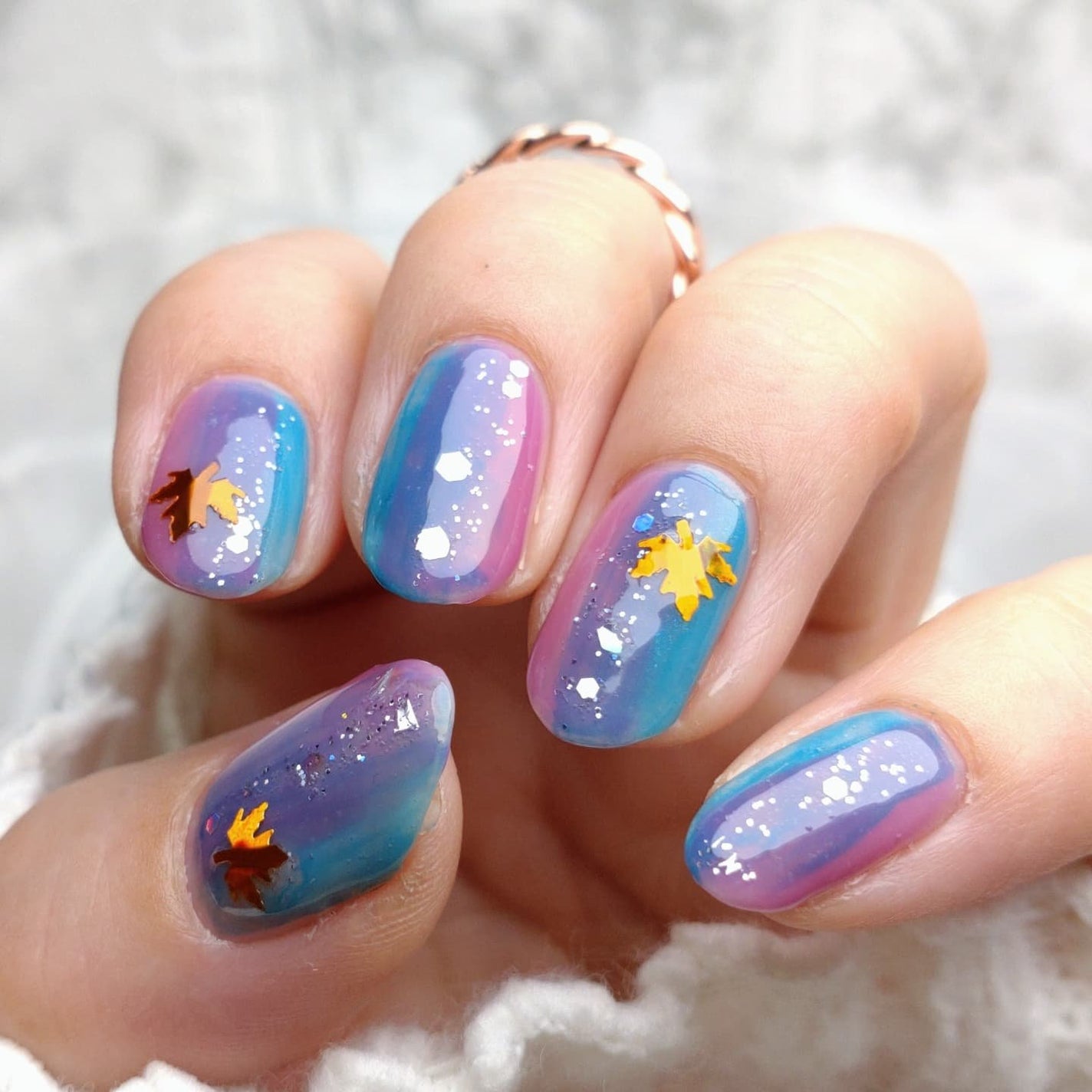 ミルクティ on LIPS 「✴✴こなつさんが9月にマーメイドネイルで投稿されてたネイルを真..」(3枚目)