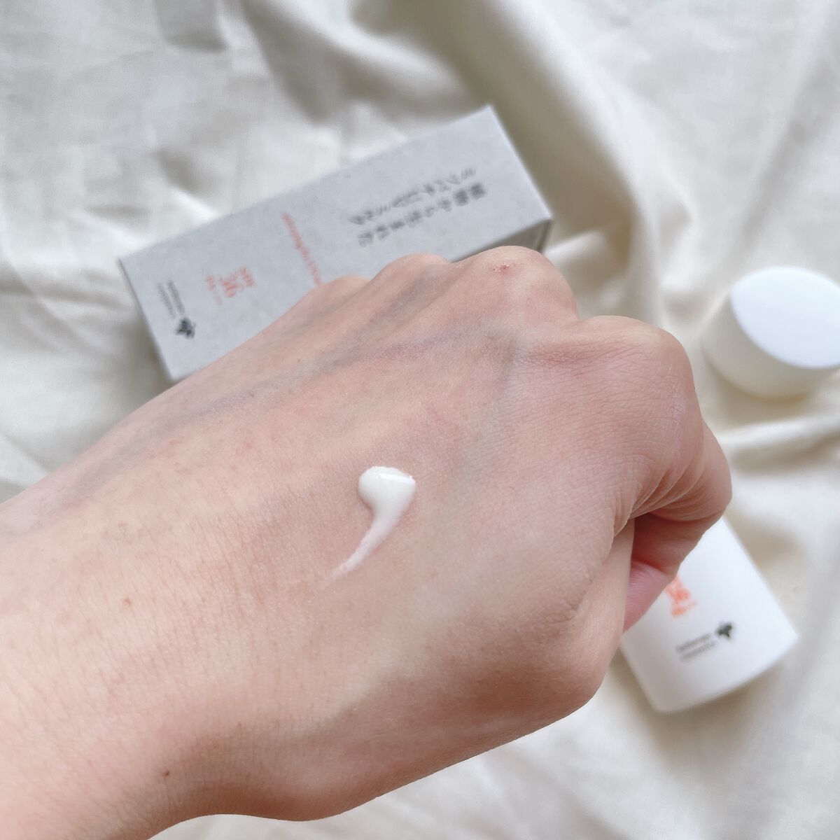 植物から生まれたミツバチUVミルク/アピセラピーコスメティクス/日焼け止めミルクを使ったクチコミ（2枚目）