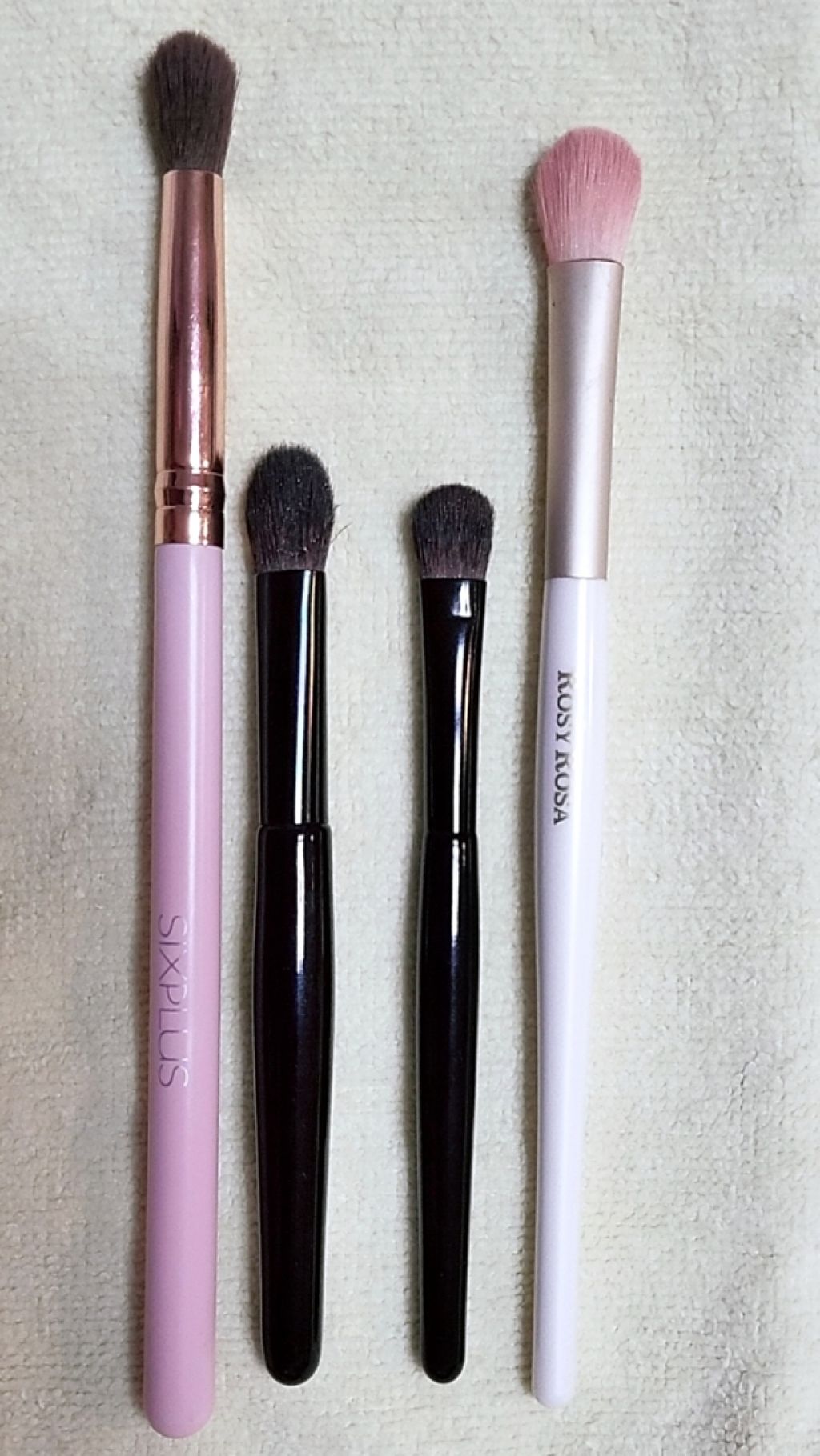 ファイバーアイシャドウブラシセット/ロージーローザ/メイクブラシを使ったクチコミ（2枚目）